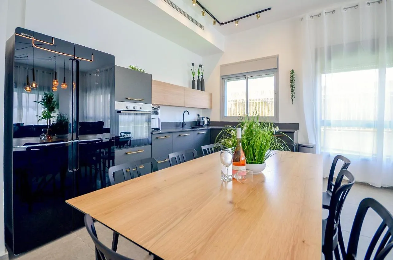 Yalarent Morning Star-Garden With Private Pool Apartment Eilat