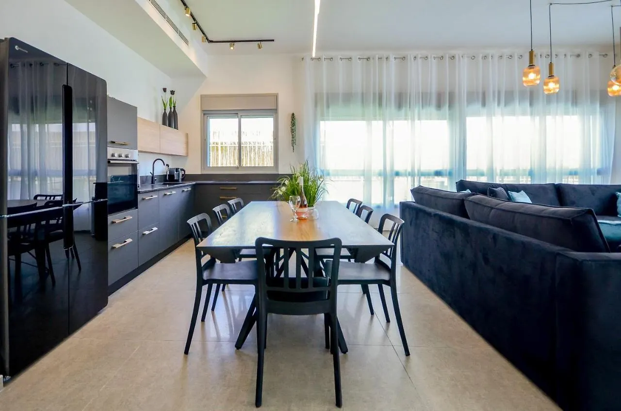 Yalarent Morning Star-Garden With Private Pool Apartment Eilat